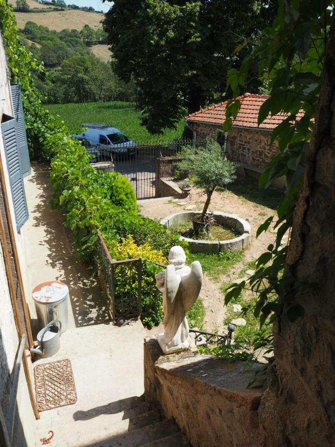 Le Chatel En Beaujolais Valsonne Esterno foto